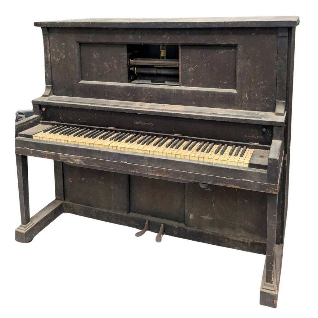 The Gulbransen player piano in its current, original condition